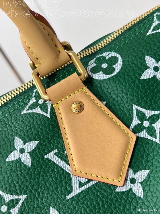 AAA Pruses Bags 40 Louis Vuitton SPEEDY 0810